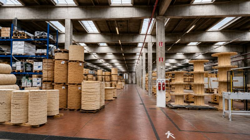 Magazzino centrale bobine e componenti